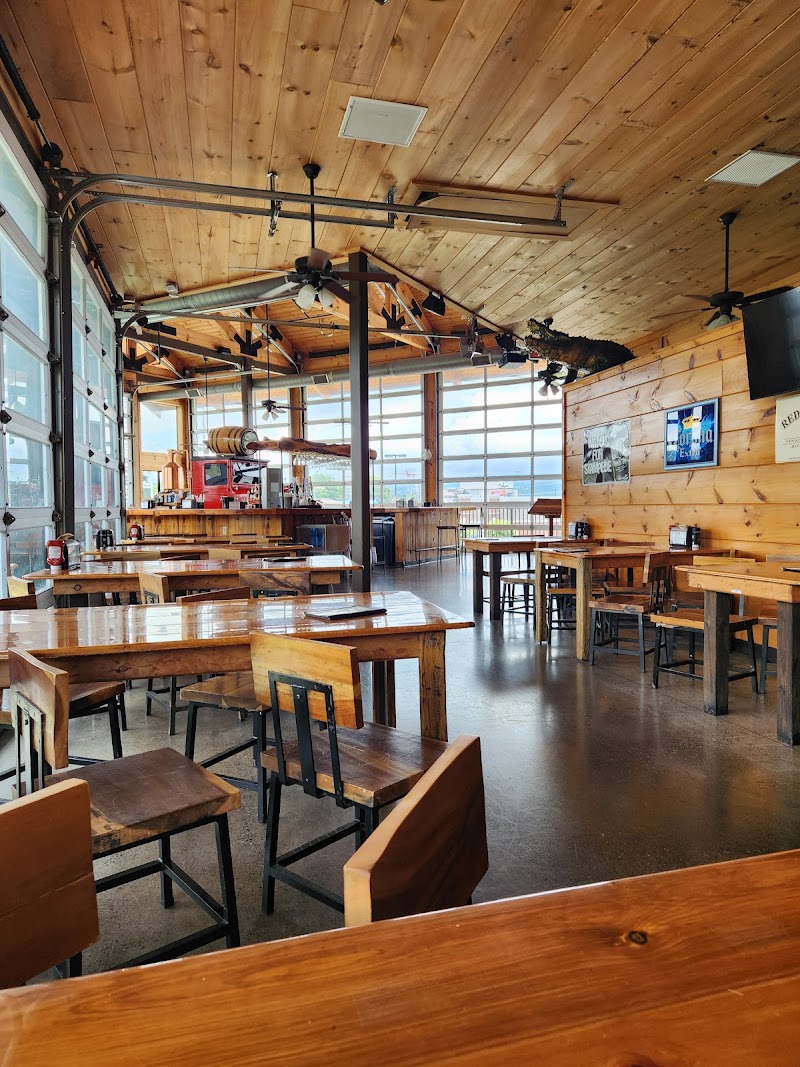 Harpoon Harry's Crab House - Pigeon Forge