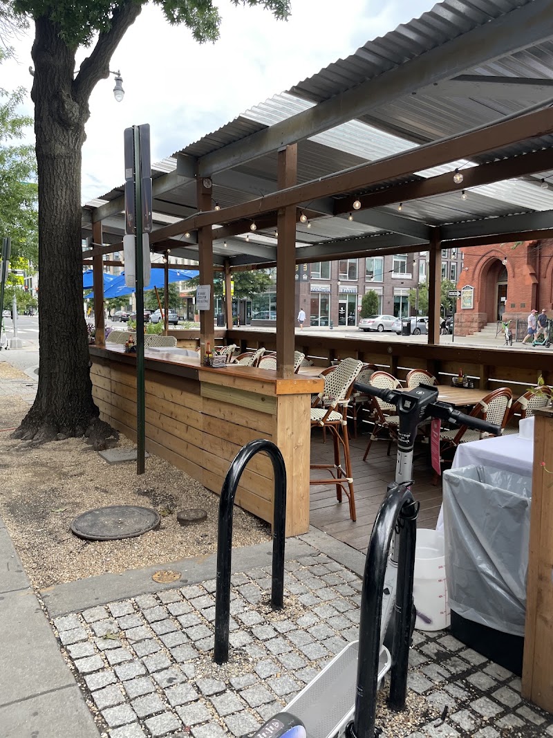 Pearl Dive Oyster Palace