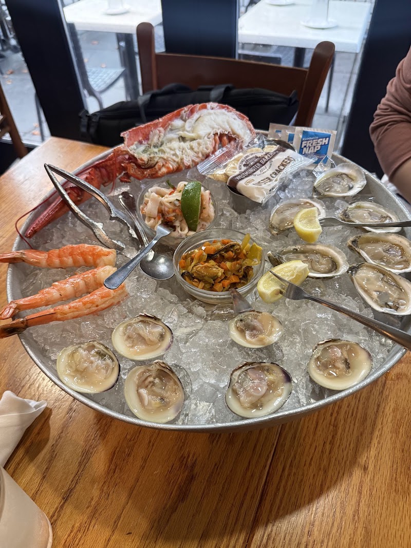 Hank’s Oyster Bar, Dupont Circle