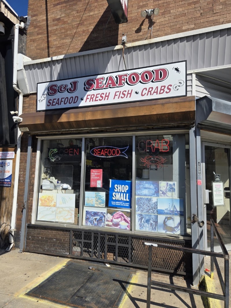 S & J Seafood