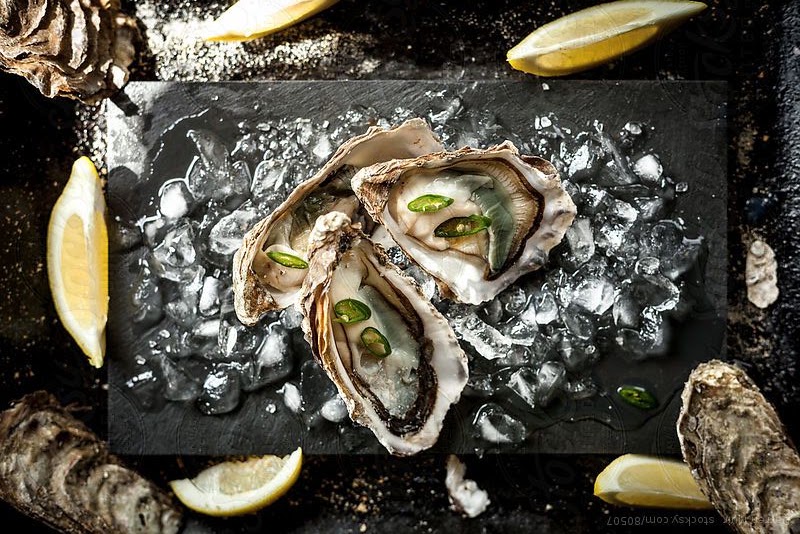 Diana's Oyster Bar and Grill