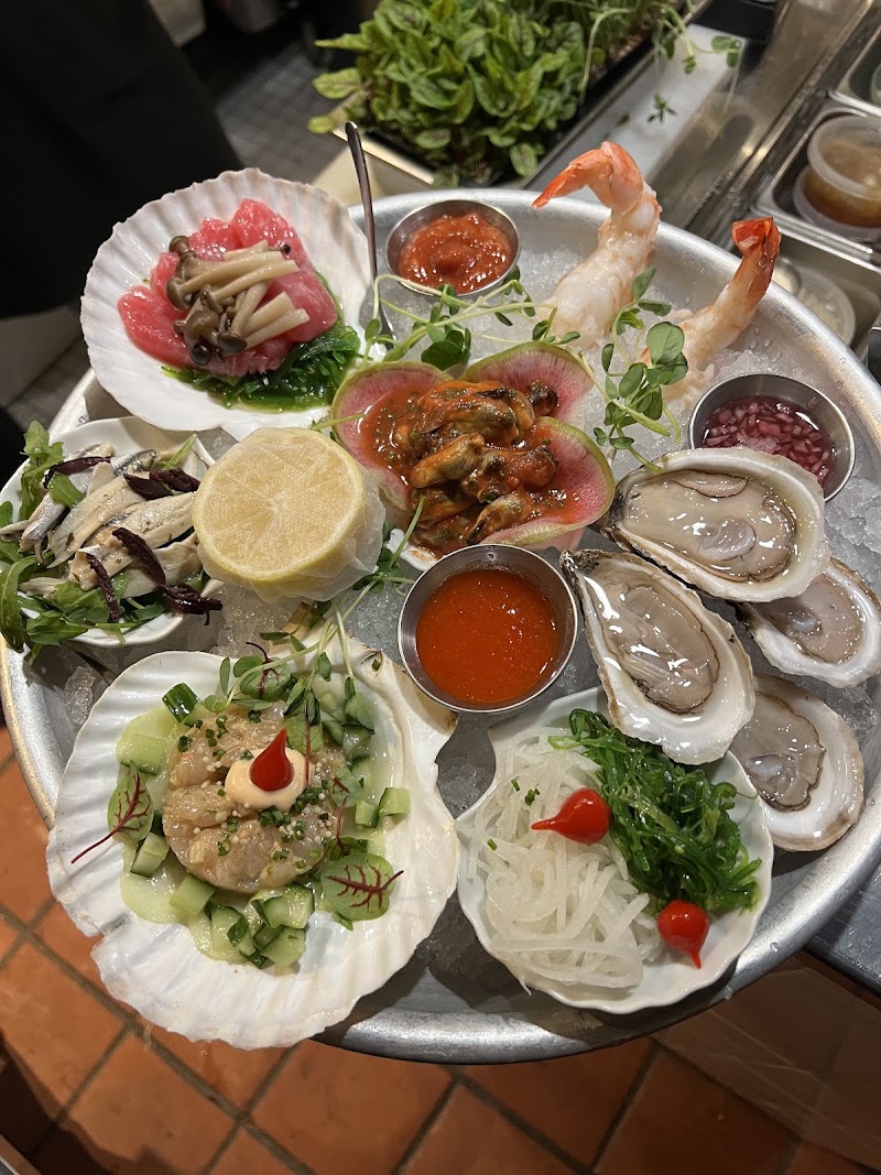 Zee Grill - Seafood Restaurant & Oyster Bar