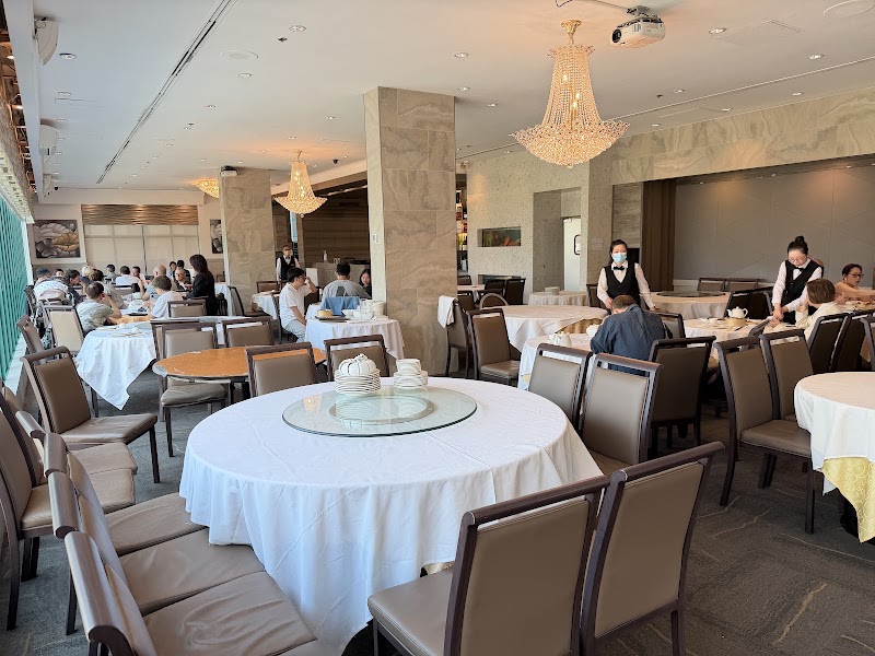 Dynasty Seafood Restaurant