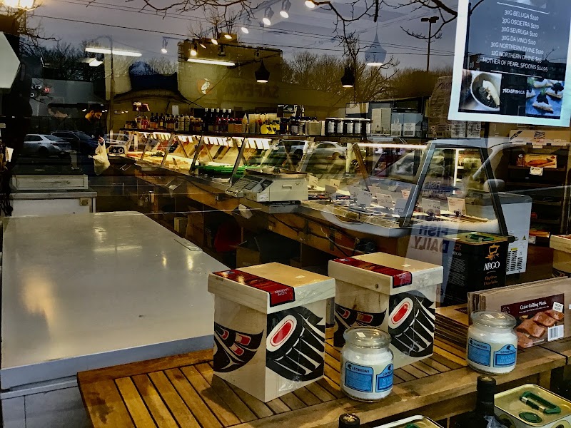 7 Seas Fish Market on Fourth