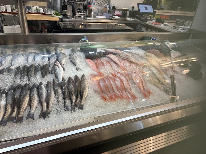 Restaurant et Poissonnerie Zeina