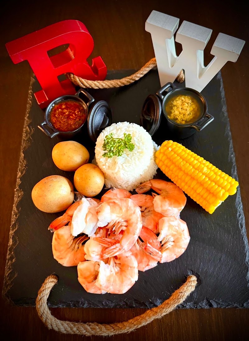 Red White Lobster (Homard Rouge Blanc)