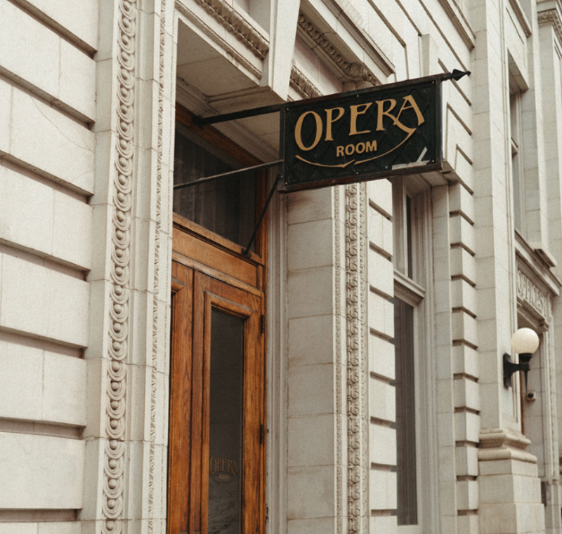 Clos de la Oyster Barre (Seasonal Pop-Up Experience)
