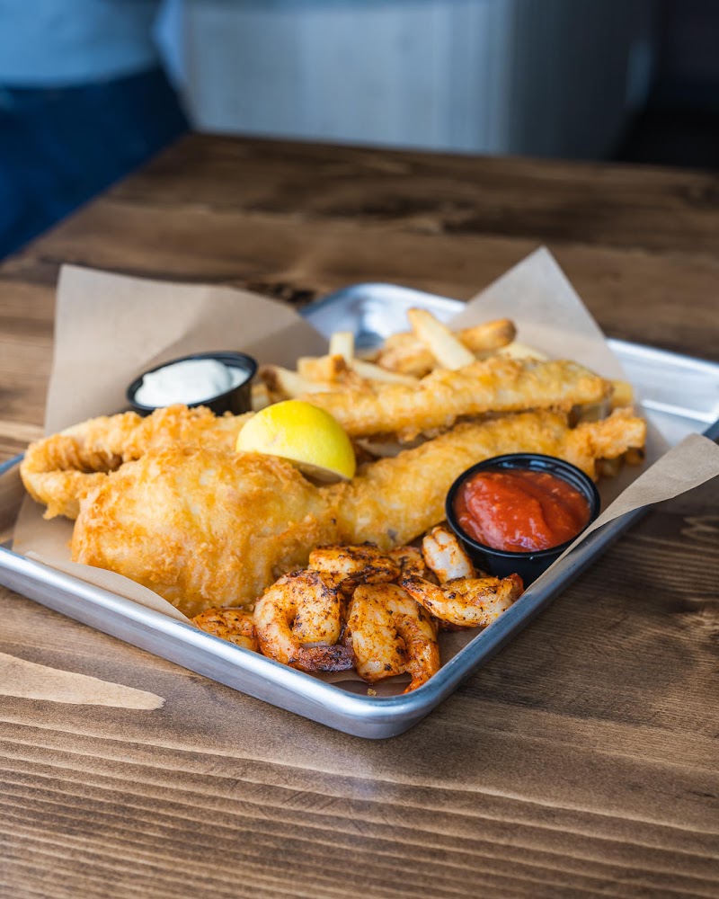 Joey’s Seafood Restaurants - 32nd Ave