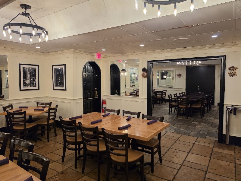 Louisiana Bistreaux Seafood Kitchen East Point