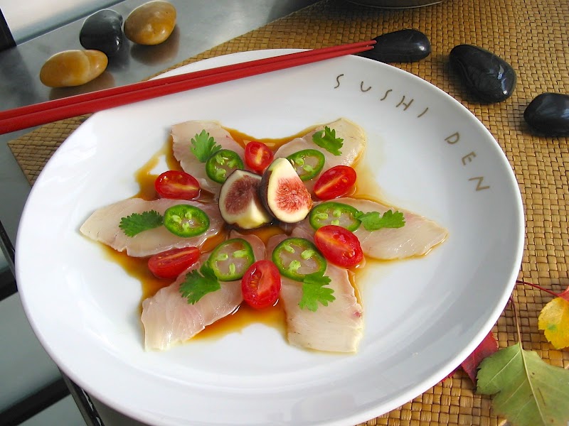 Sushi Den