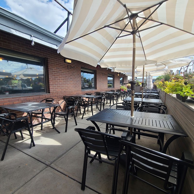 Pier 8 Cajun Seafood & Bar in Arvada