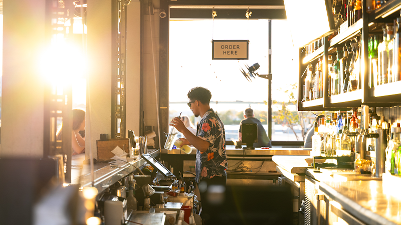 Stones Throw Waterfront Bar & Seafood Restaurant