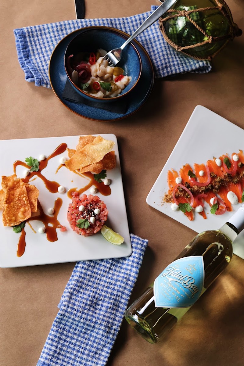 Shuck Seafood + Raw Bar