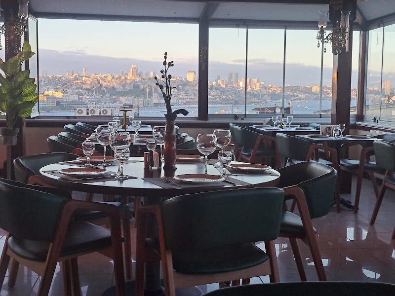 Old İstanbul Rooftop Mezze & Seafood Restaurant
