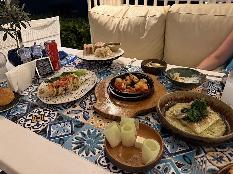 Sandal Sea Food Restoran