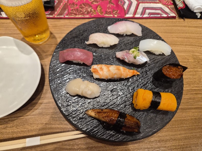 Hello Sushi