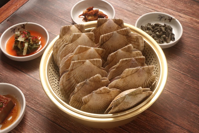 하단돌게탕 전포점 (Seafood restaurant)