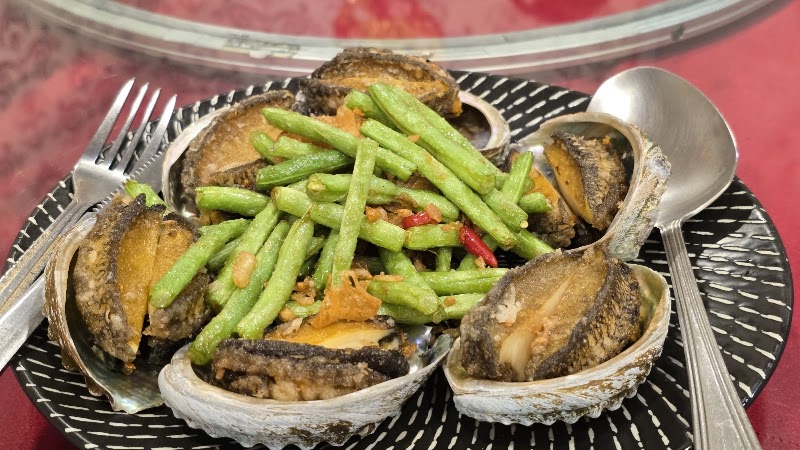 Hong Kong-style seafood Dragon Master