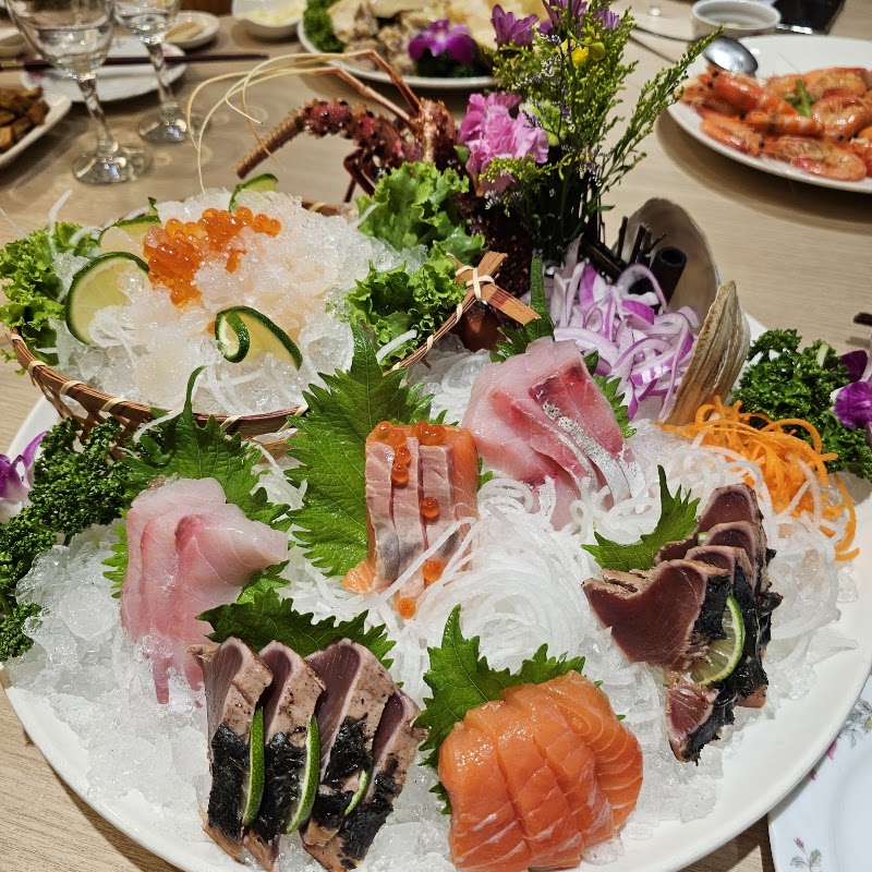 Sea World Fresh Seafood Restaurant