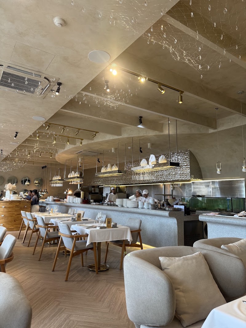 LUME Seafood Restaurant & Bar