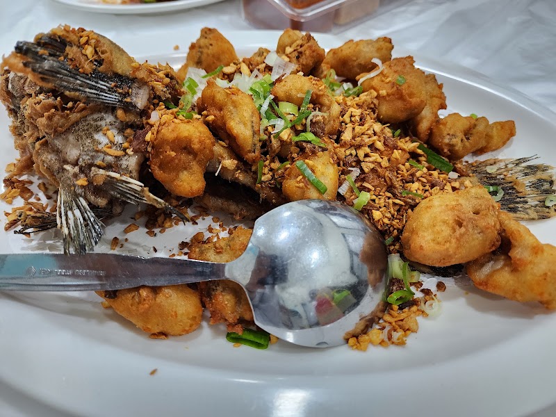 Pulau Sentosa Seafood Market