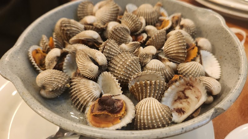 Cabe Ijo Seafood Resto