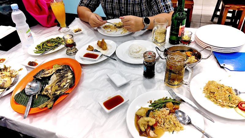 Sentosa Seafood Market