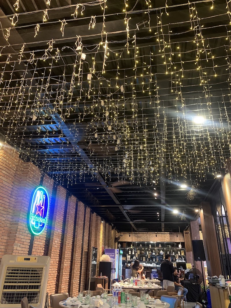 Sông - Seafood & Grill