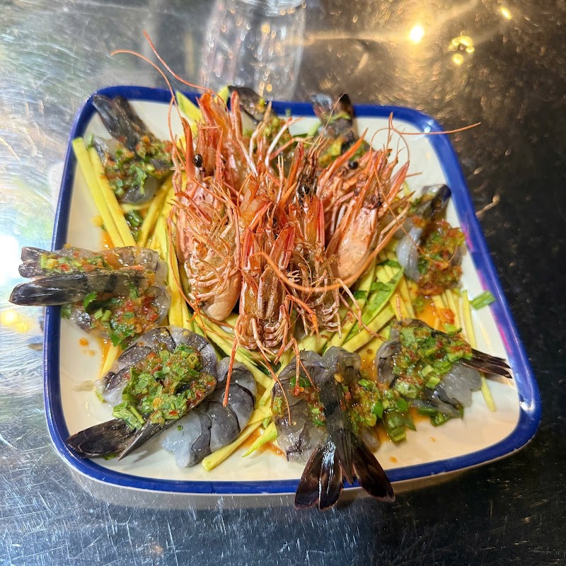 Lum Seafood