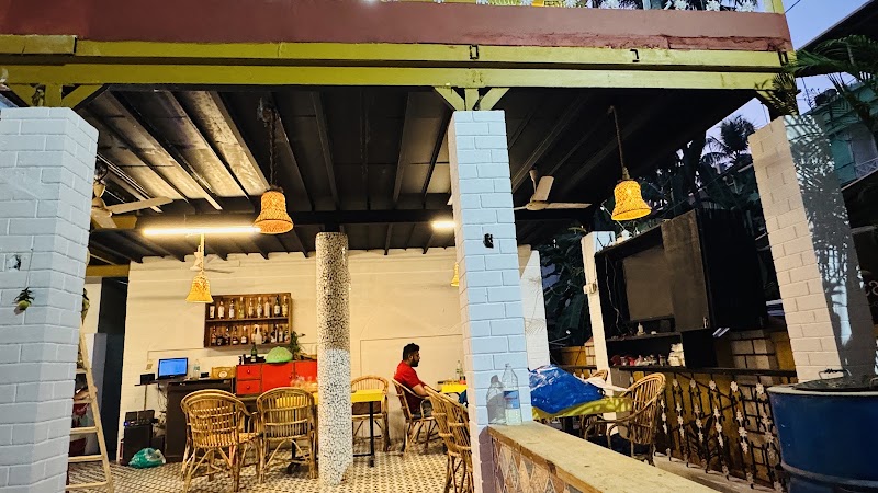 Fish 'N' Curries Bar & restaurant