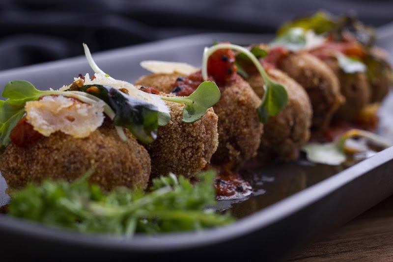 Fort Cochin Seafood Speciality Kitchen & Lounge