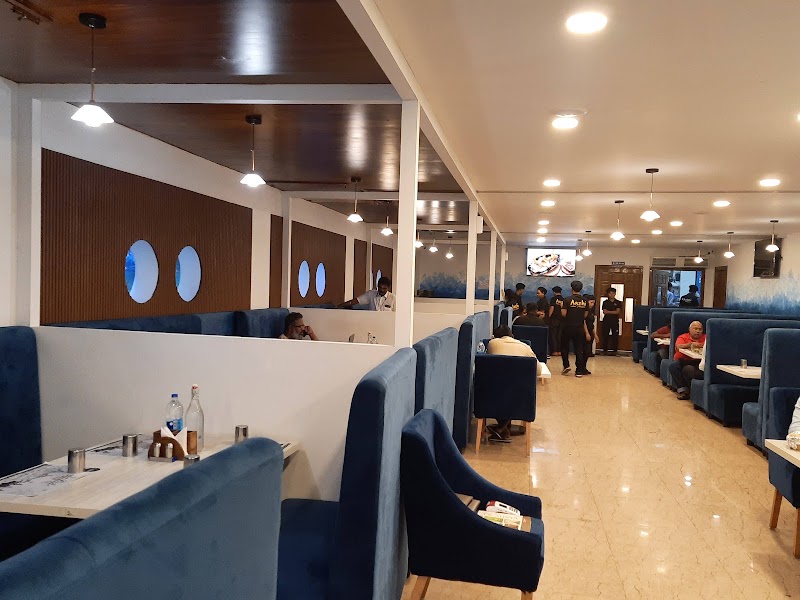 Aazhi Seafood Restaurant