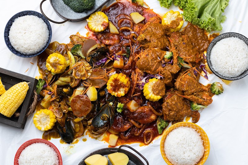 Seafood City by Nurul Ikan Bakar