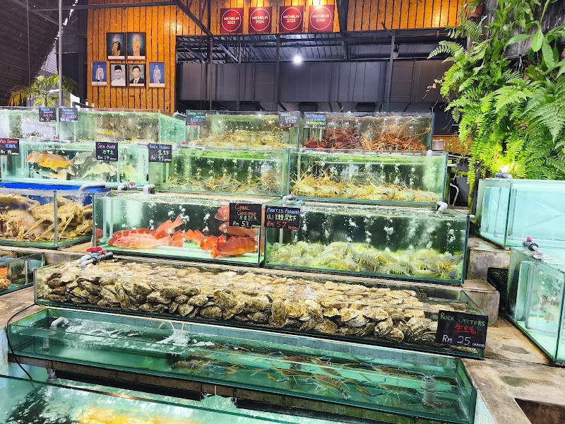 Bali Hai Seafood Market