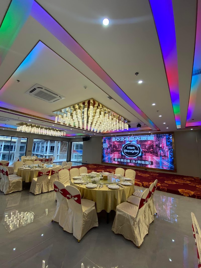 Red Lantern Seafood Restaurant
