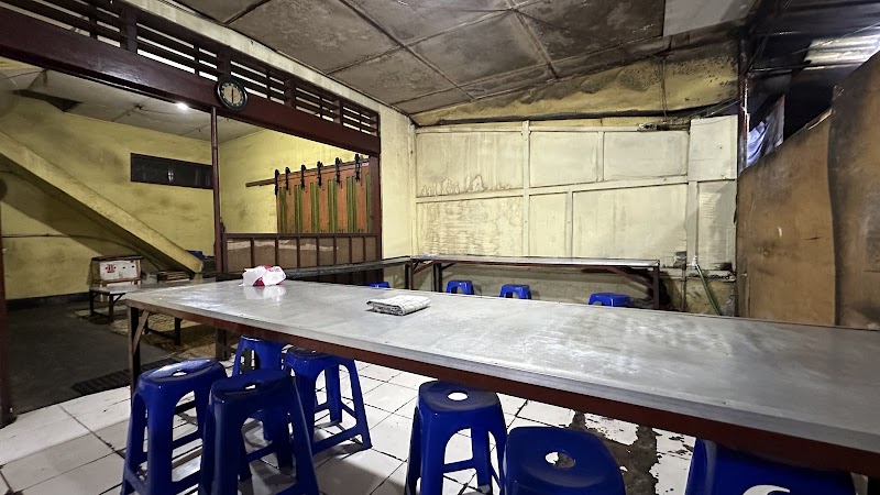 Warung Seafood Devi