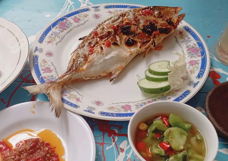 Sio Manise Seafood & Ikan Bakar