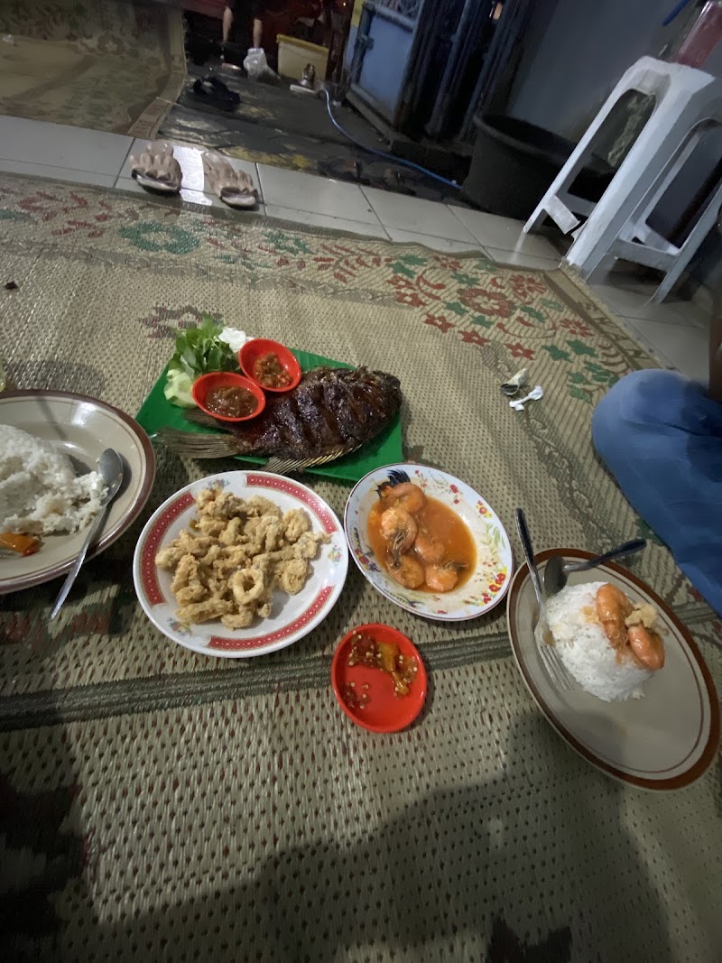 Seafood & Ikan Bakar Mas Eko