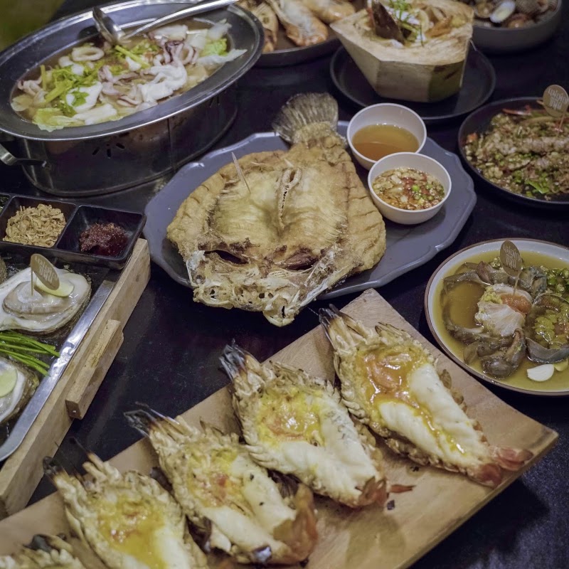 Maepen Seafood Mae Hia