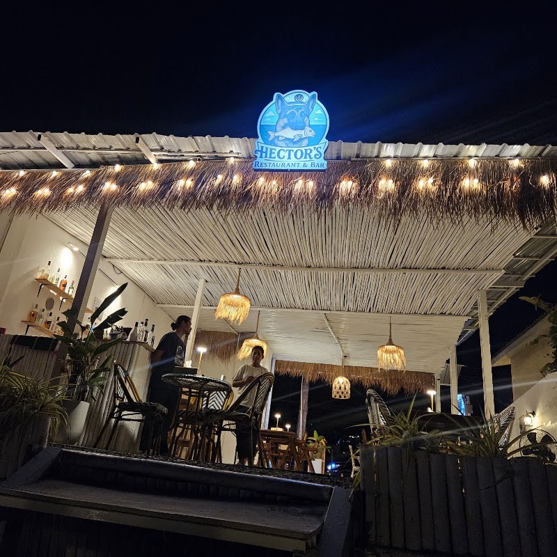 Hector's Seafood Restaurant & Bar