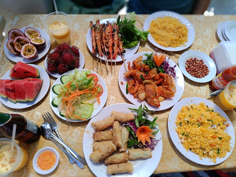 Tính Thu Seafood Restaurant
