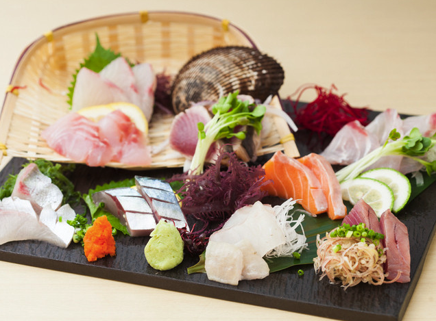 Kanehira Fish Market – Fresh Seafood Izakaya in Nakasu