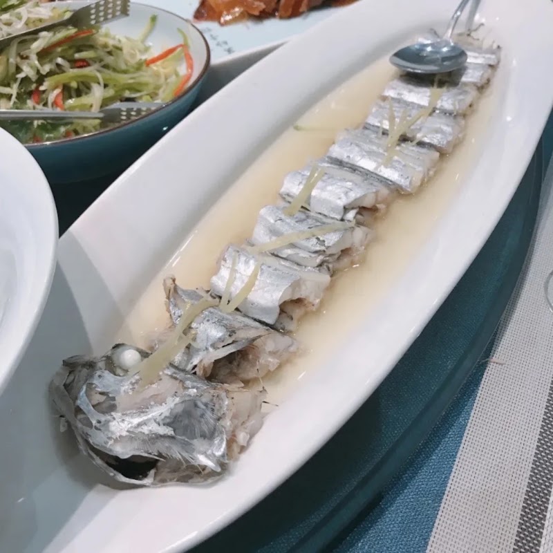 Yan Rest. Small Seafood Rest.
