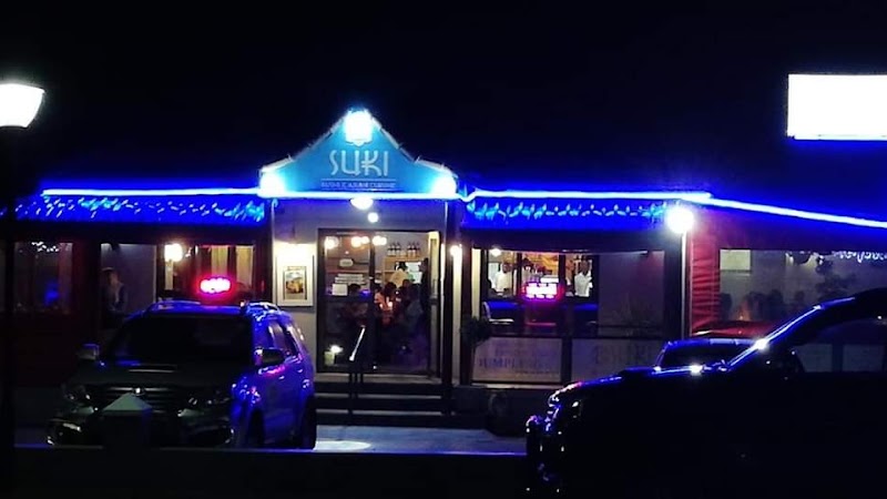 SUKI Sushi & Asian Cuisine