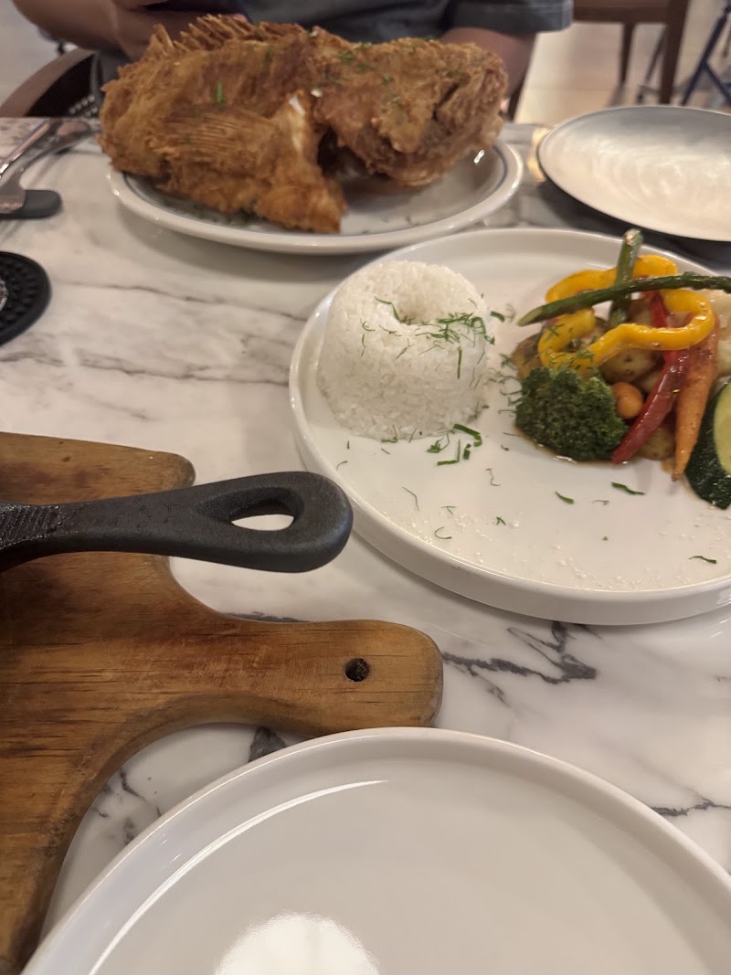 S&O La Pesca Seafood & Oyster Bar, Buijo City Center
