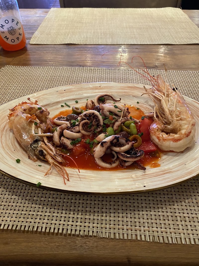 SEAFOOD BAR «МОРЕ МОРЕ»