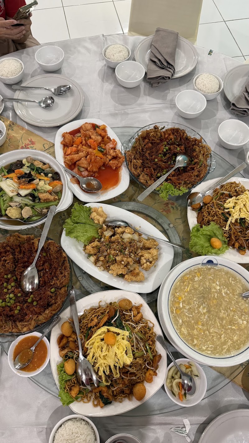 Pacific Chinese & Live Seafood Restaurant