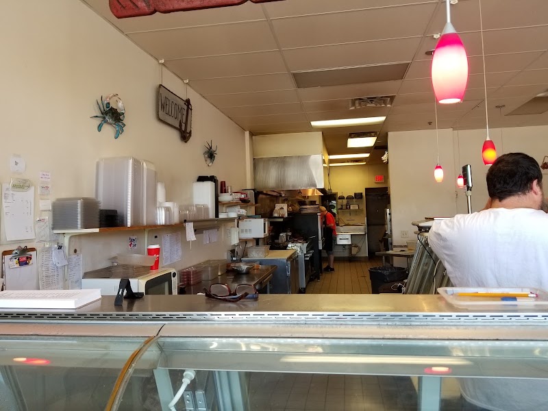 Loupy's Crabs Seafood Take Out Restaurant& Catering