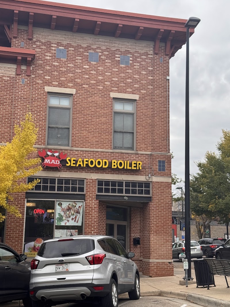 Mad Seafood Boiler