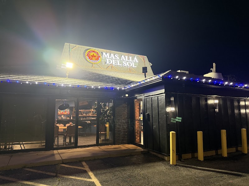 MAS ALLA DEL SOL SEAFOOD AND GRILL